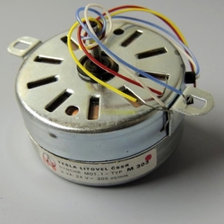 Gramo motorek Tesla M 303 (24V) - NOS
