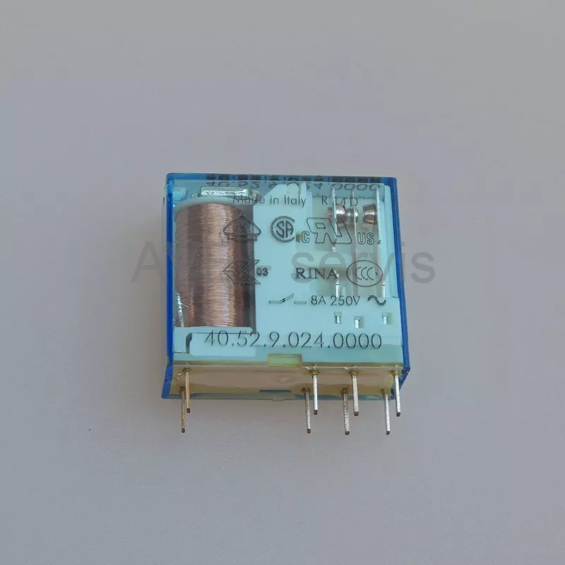 Relé finder 40.52.9.024.0000 24V DC 2-přepínací 8A/250V
