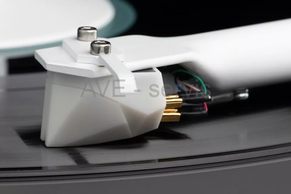 Pick it 2M-White přenoska MM Pro-Ject (ortofon)